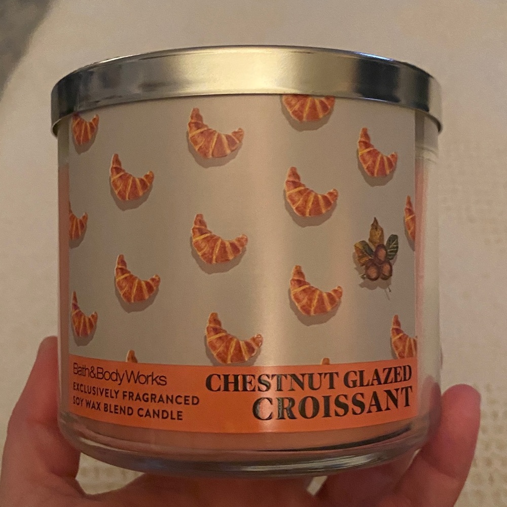 Bath & Body Works Chestnut Glazed Croissant 3 wick candle